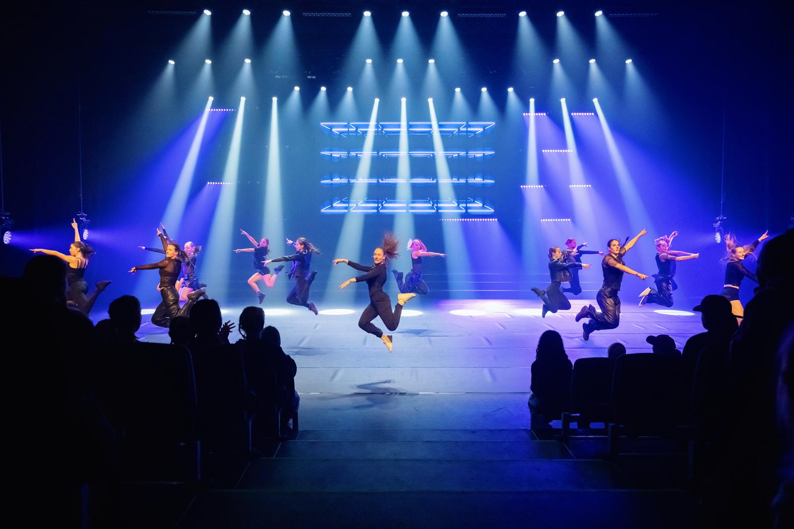 Rheaxion dansshow in Vilvoorde door Group-PDA