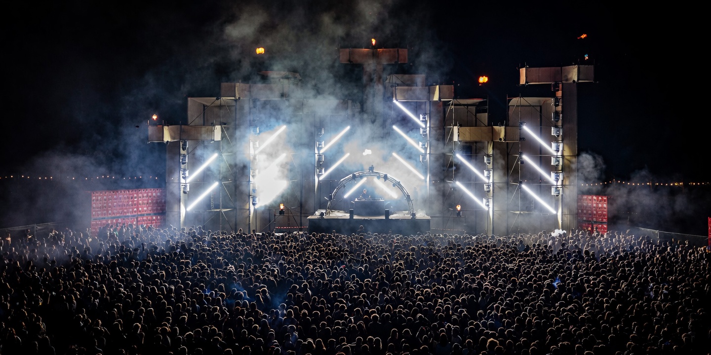 Festival met licht en geluid setup